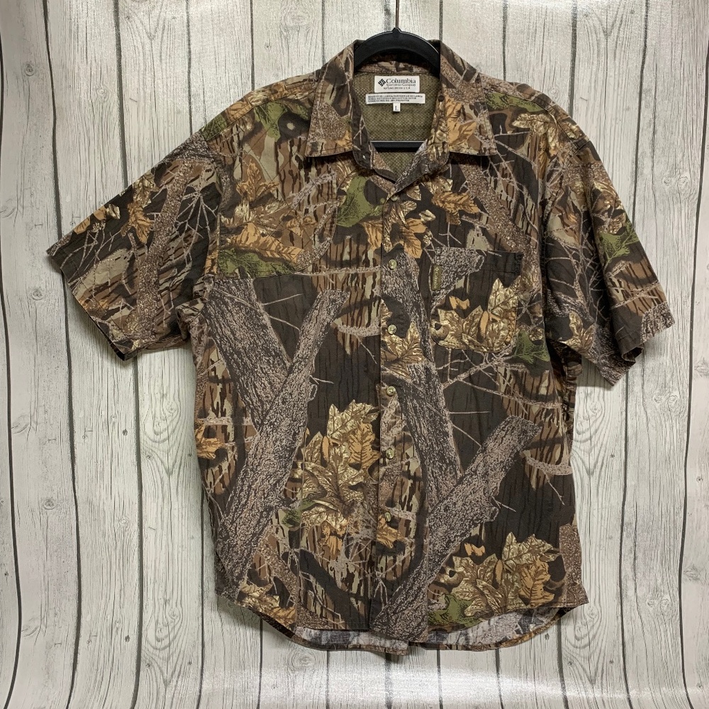 Columbia Classic Short Sleeve Button Down Size L